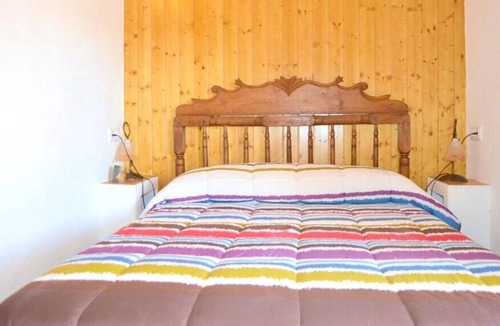 Siles House | Homerez - Beautiful house for 5 ppl. with garden and terrace at Siles