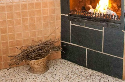 Munebrega Apartment | Homerez - Big appartement for 9 ppl. at Munébrega