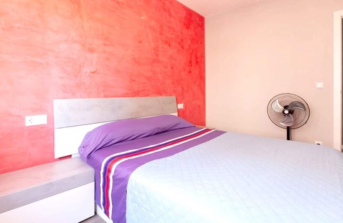 Reus Apartment | Homerez - Big appartement for 9 ppl. with balcony at Reus