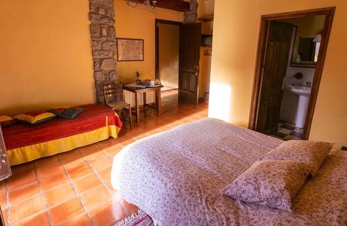 Albella House | Homerez - Big house for 18 ppl. with garden at Albella