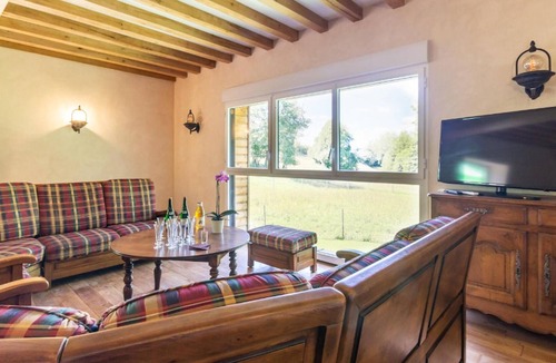 Donnay House | Homerez - Big house for 11 ppl. with garden and terrace at Donnay