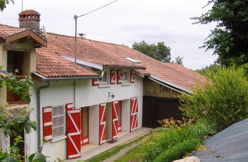 Camarade House | Homerez - Big house for 15 ppl. with terrace at Camarade