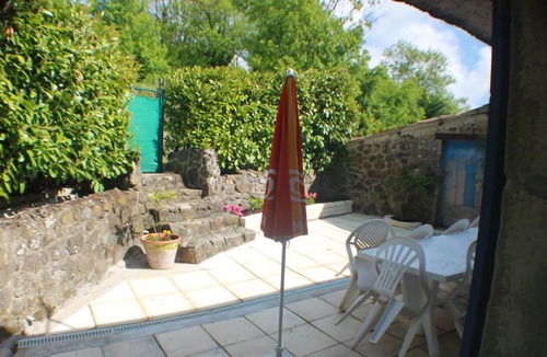 Gourdon House | Homerez - Big house for 10 ppl. with shared pool and terrace at Saint priest
