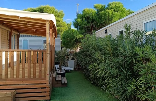 Canet-Plage House | Homerez - Bungalow in Canet-en-Roussillon
