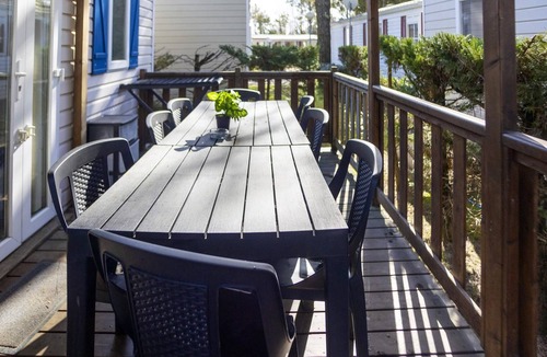 Saint-Jean-de-Monts House | Homerez - Bungalow 2 km away from the beach with shared pool, sauna and hammam
