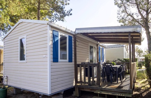 Saint-Jean-de-Monts House | Homerez - Bungalow 2 km away from the beach with shared pool, sauna and hammam
