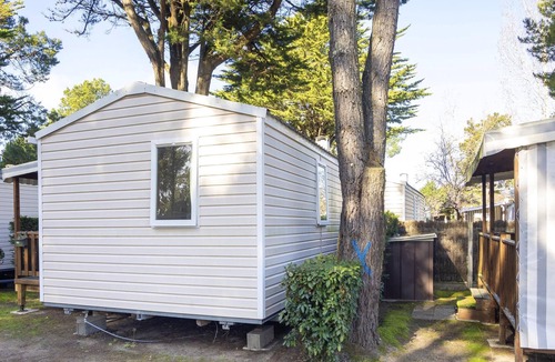 Saint-Jean-de-Monts House | Homerez - Bungalow 3 km away from the beach with shared pool, sauna and terrace