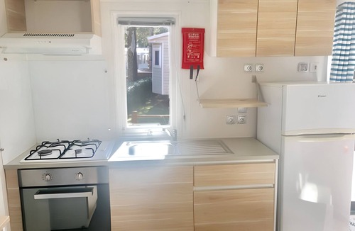Saint-Jean-de-Monts House | Homerez - Bungalow in Saint-Jean-de-Monts