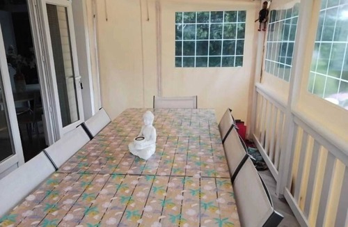 Saint-Arnoult House | Homerez - Bungalow in Saint-Arnoult