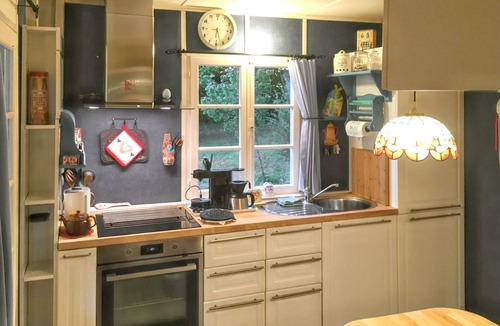 Saint-Chamassy House | Homerez - Bungalow with pool in Saint-Chamassy