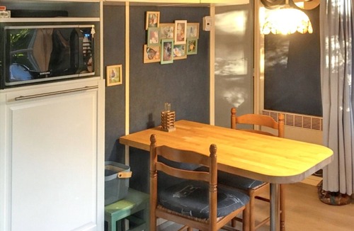 Saint-Chamassy House | Homerez - Bungalow with pool in Saint-Chamassy