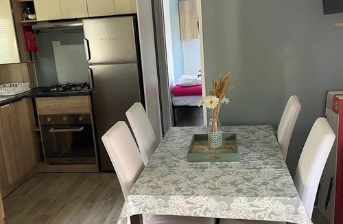 Saint-Cyprien House | Homerez - Bungalow in Saint-Cyprien