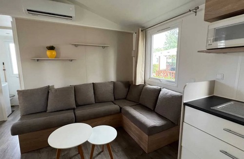 Condrieu House | Homerez - Bungalow in Condrieu