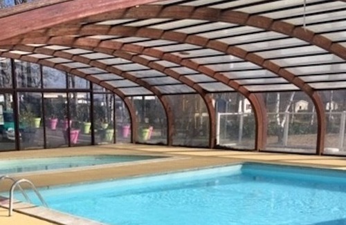 Coulanges House | Homerez - Bungalow in Onzain with Pool