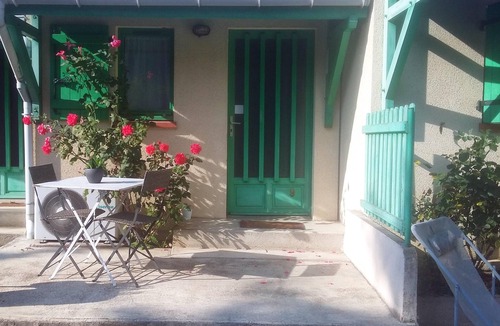 Tarascon-sur-Ariege Ski Chalet | Homerez - Chalet for 2 ppl. with garden and terrace at Tarascon-sur-Ariège