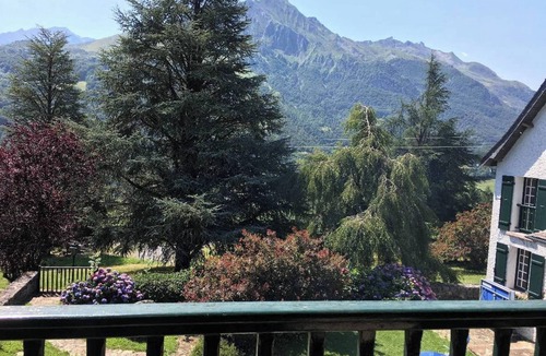 Arrens-Marsous Ski Chalet | Homerez - Chalet in Arrens-Marsous, mountain view.