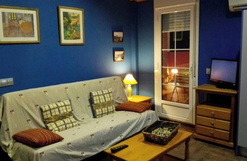 Castelseras Apartment | Homerez - Charming Apt. Castelserás