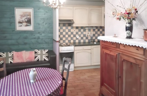 Juncalas Apartment | Homerez - Charming Apartment in Juncalas - 30 m² - Mountain View