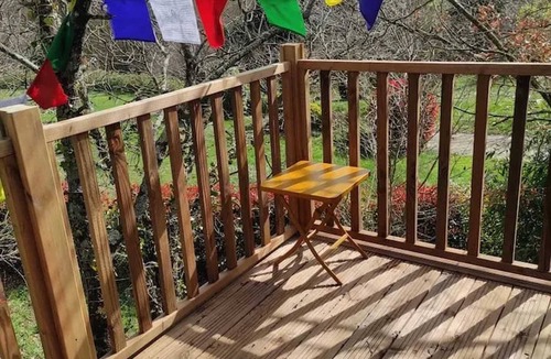 Verfeil Ski Chalet | Homerez - Charming Chalet in Verfeil with Shared Pool