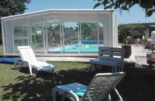 Eymet Ski Chalet | Homerez - Charming Chalet with Shared Pool in Eymet