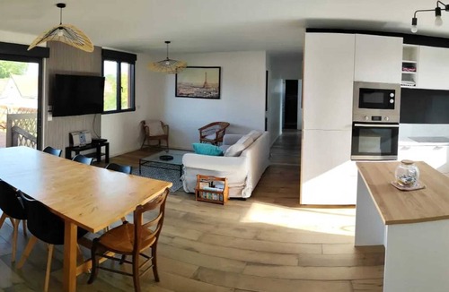 Berneval-le-Grand House | Homerez - Charming house in Petit-Caux with enclosed garden