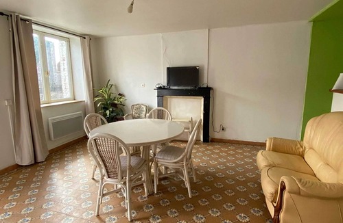 Audignies House | Homerez - Charming House in Audignies with Private Parking