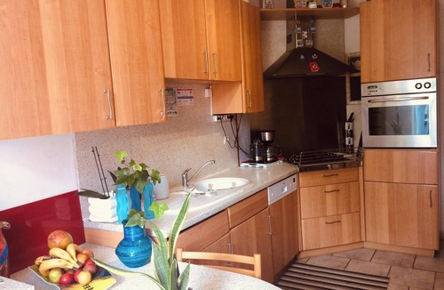 Chaligny House | Homerez - Charming House in Chaligny with Spacious Garden