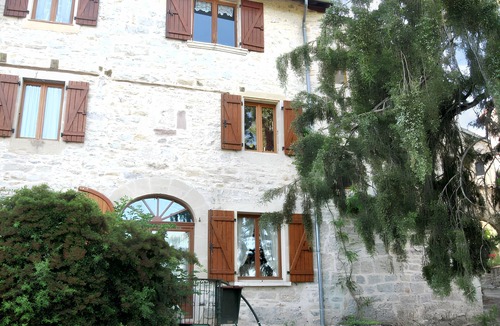 Milhars House | Homerez - Charming house in Milhars with terrace and city view