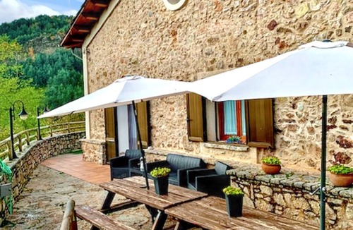 Ogassa House | Homerez - Charming House in Ogassa