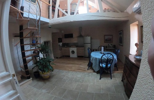 Beaune House | Homerez - Charming house in Beaune