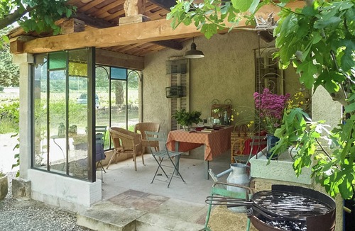 Oppede House | Homerez - Charming house in Oppède with shared pool