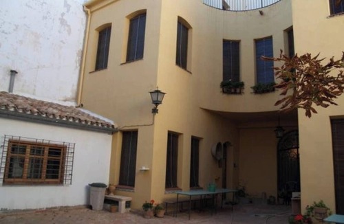 Ayora House | Homerez - Charming House in Ayora + Terrace