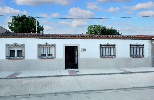 Murillo El Cuende House | Homerez - Charming House in Rada with Fenced Garden