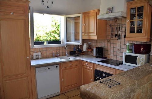 Mons House | Homerez - Charming House in Mons with Shared Pool