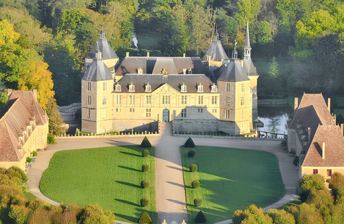 Sully House | Homerez - Charming House in Sully with Mountain View