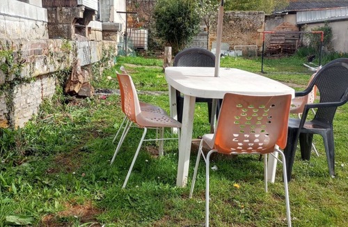 Cagny House | Homerez - Charming house with enclosed garden in Cagny