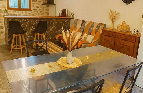 Fontpedrouse House | Homerez - Charming mountain house in Fontpédrouse with view