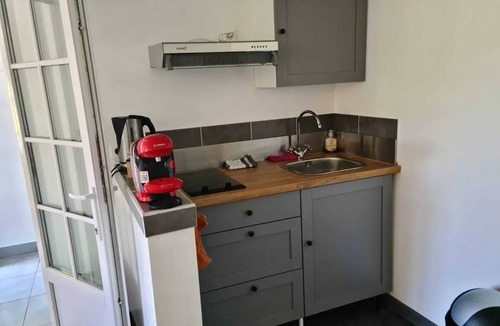 Saint-Ay Apartment | Homerez - Charming studio in Saint-Ay