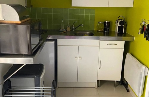 Chenou Apartment | Homerez - Charming Studio with Terrace in Chenou