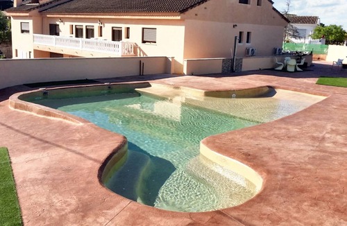 Godelleta Villa | Homerez - Charming Villa in Godelleta with Private Pool