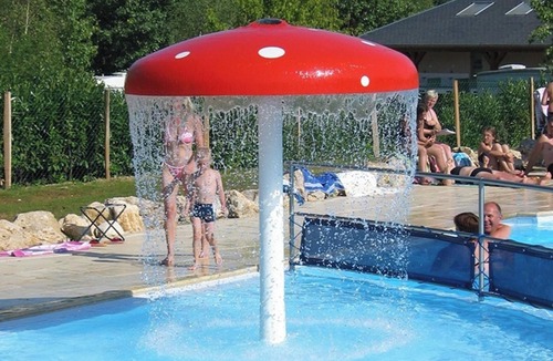 Coulanges House | Homerez - Cosy Bungalow in Onzain with Shared Pool