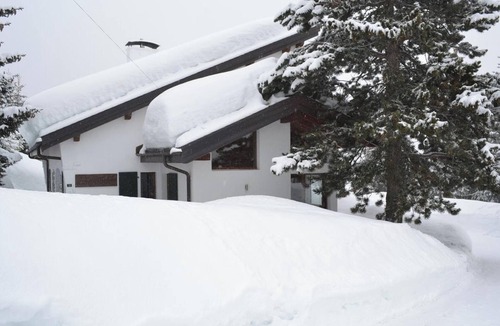 Anzere Ski Chalet | Homerez - Cosy Chalet in Anzère with Mountain View and Fireplace