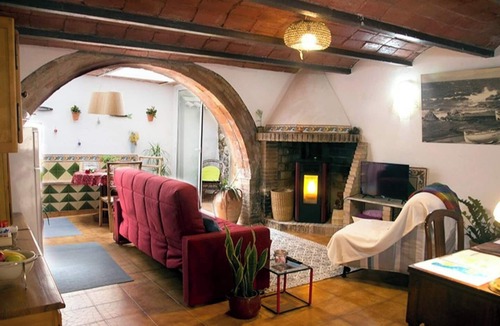 Bellcaire d'Emporda House | Homerez - Country House Bellcaire d'Empordà