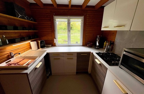 Authuille Ski Chalet | Homerez - Cozy Chalet with River View - 62 m²