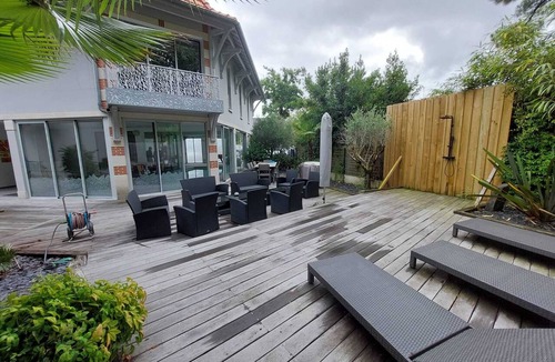 Arcachon Villa | Homerez - Exceptional Villa in Arcachon with Private Pool