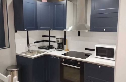 Noyers-sur-Cher Apartment | Homerez - Flat Noyers-sur-Cher