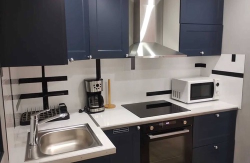 Noyers-sur-Cher Apartment | Homerez - Flat Noyers-sur-Cher