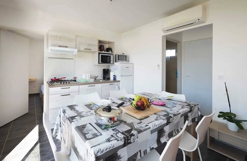 Chateauneuf-de-Galaure House | Homerez - House in Châteauneuf-de-Galaure