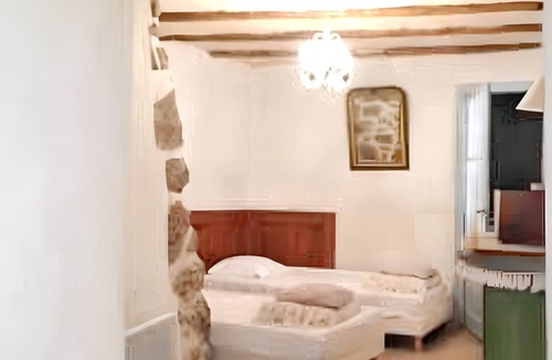 Saint-Julien-de-la-Nef House | Homerez - House in Saint-Julien-de-la-Nef