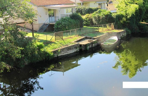 Saint-Martin-de-Sanzay House | Homerez - Nice house with garden and terrace & Wifi